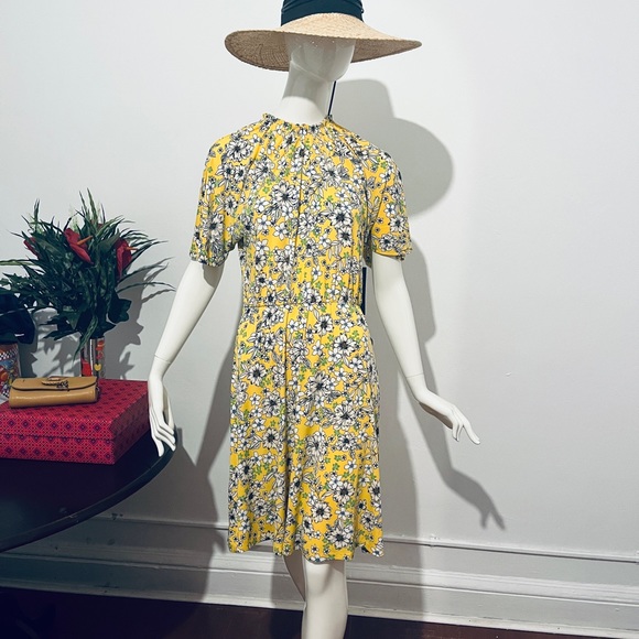 Maggy London Floral Print Yellow A-Line Dress - Picture 6 of 14